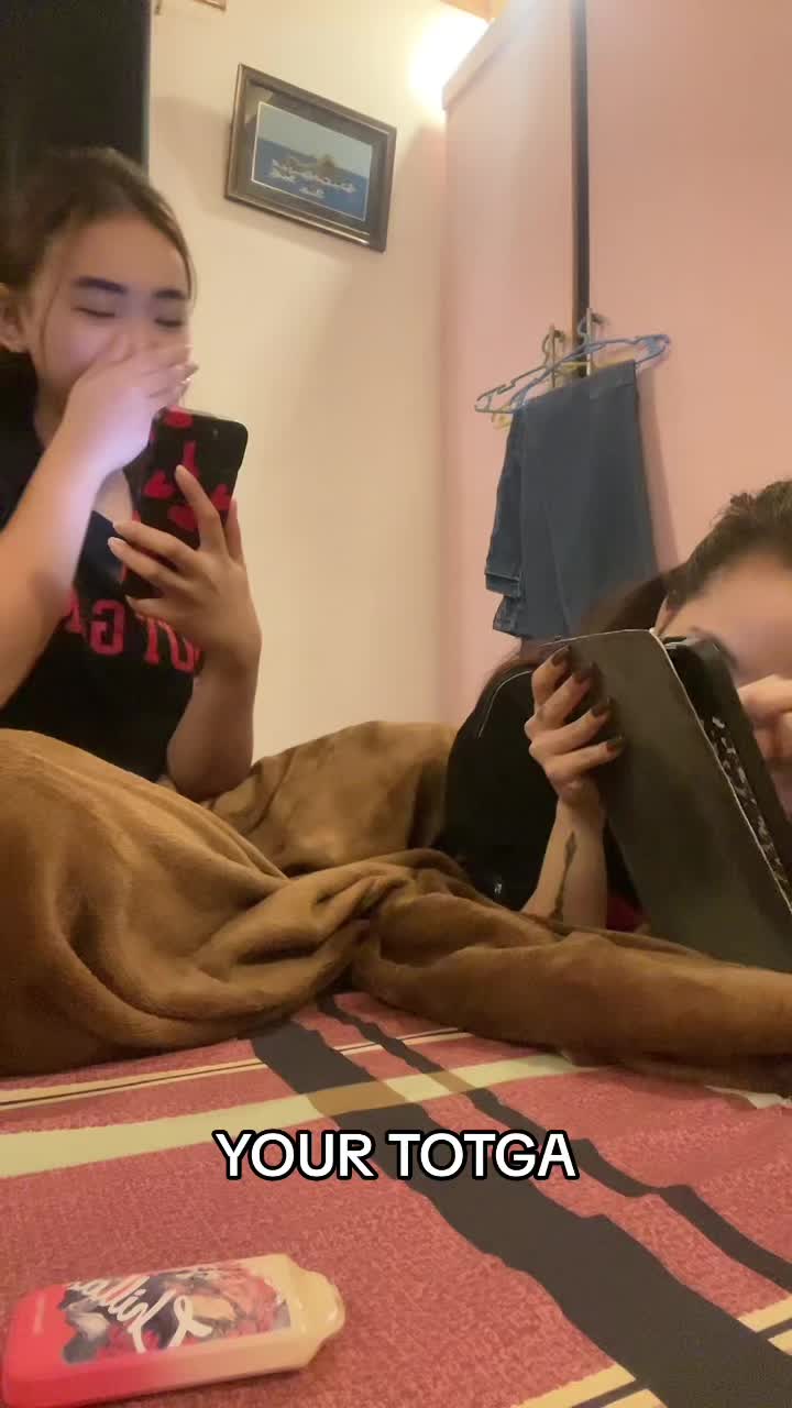 estella estrada feet 4