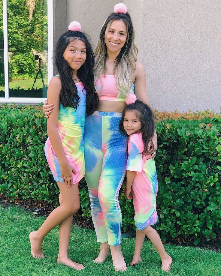 esthalla ortiz feet 5