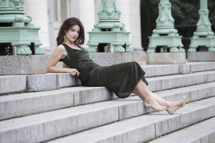 esther garrel feet 1 scaled