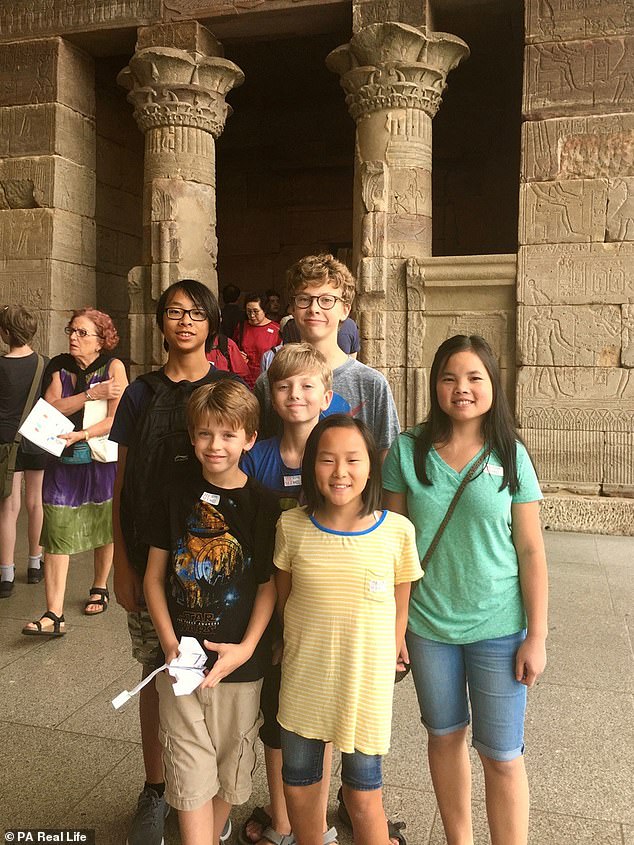 esther knorpp feet 4