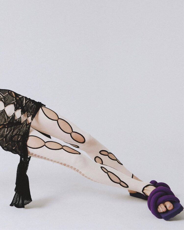 esther mcgregor feet 6