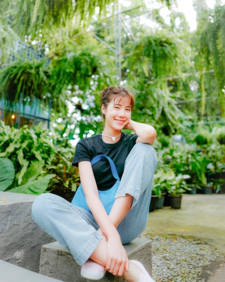 esther supreeleela feet 1