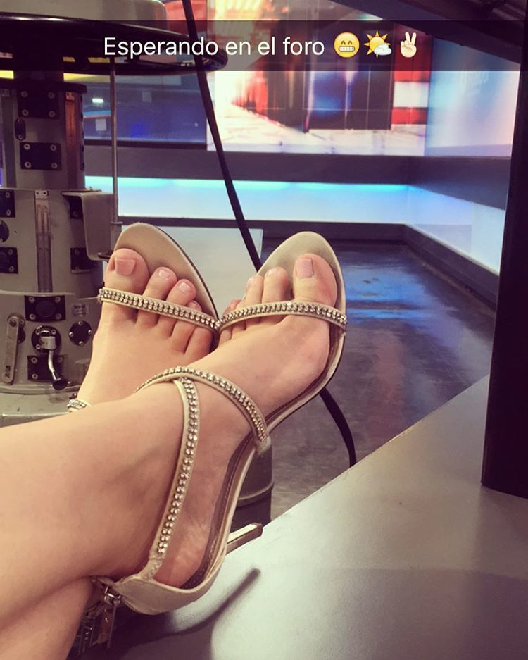 estrella torres feet 6