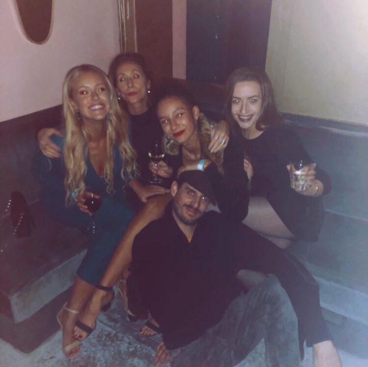 eubha akilade feet 2