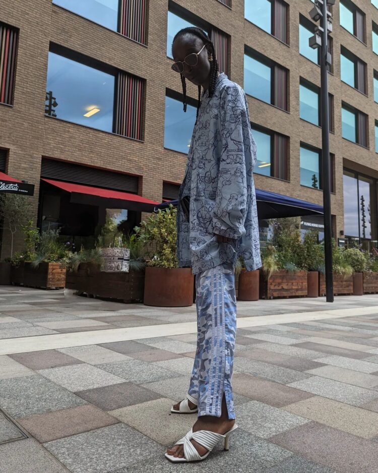 eunice olumide feet 4