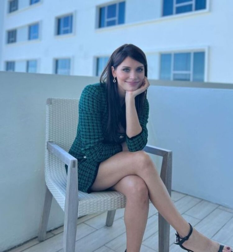 eva de dominici feet 3