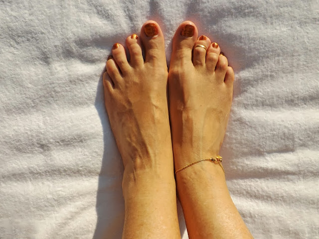 eva guess feet 2