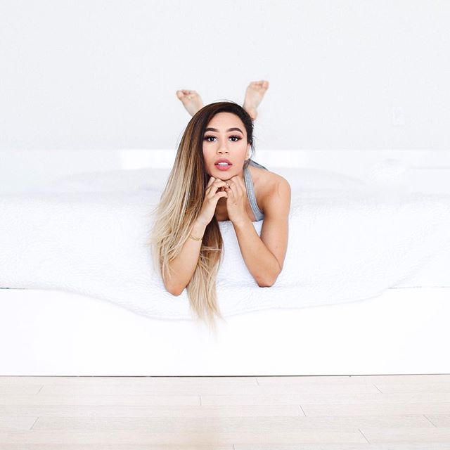 eva gutowski feet 1