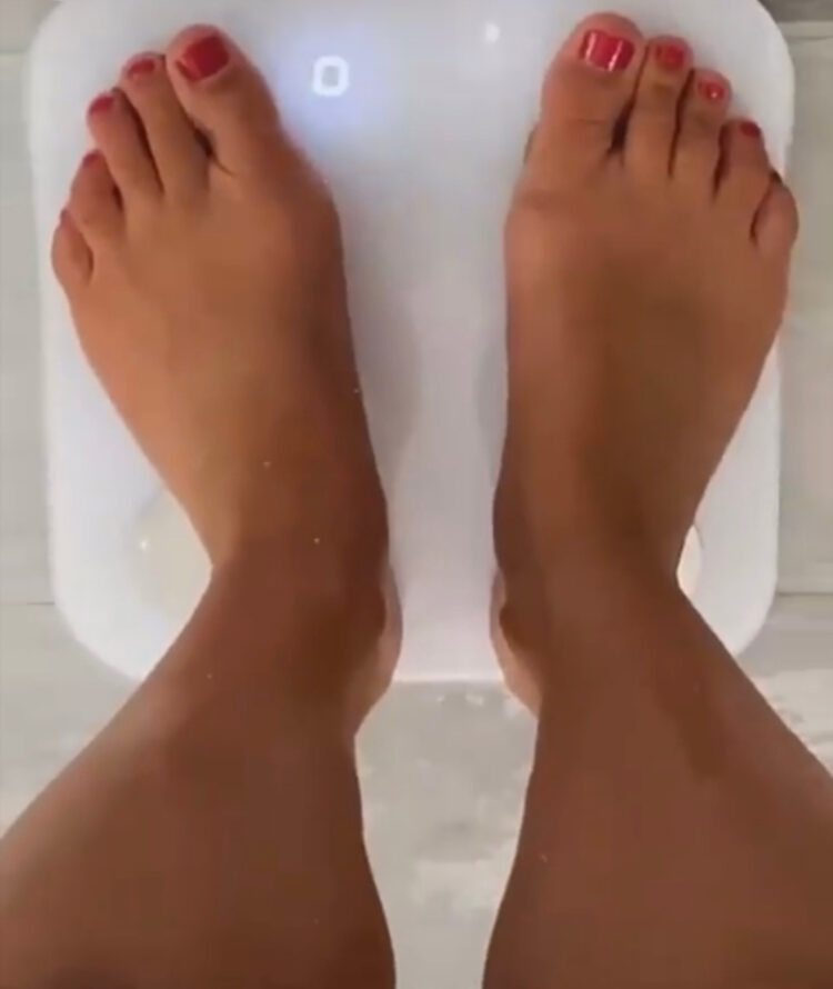 eva shockey feet 5