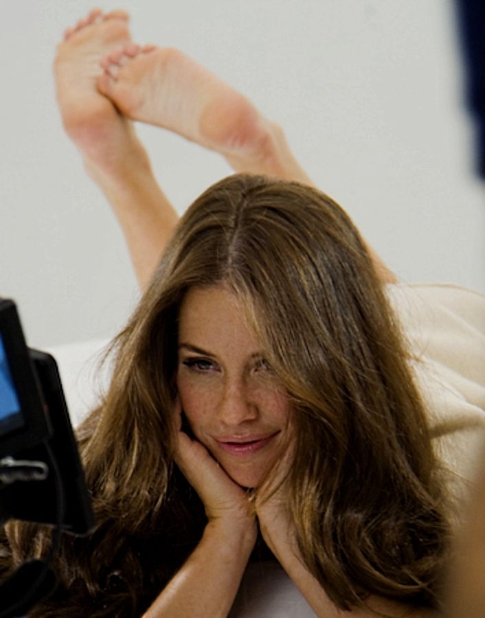 evangeline lilly feet 5