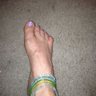 eve henderson feet 6