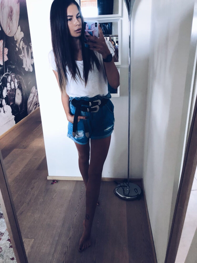 evelina mucerscaia feet 1