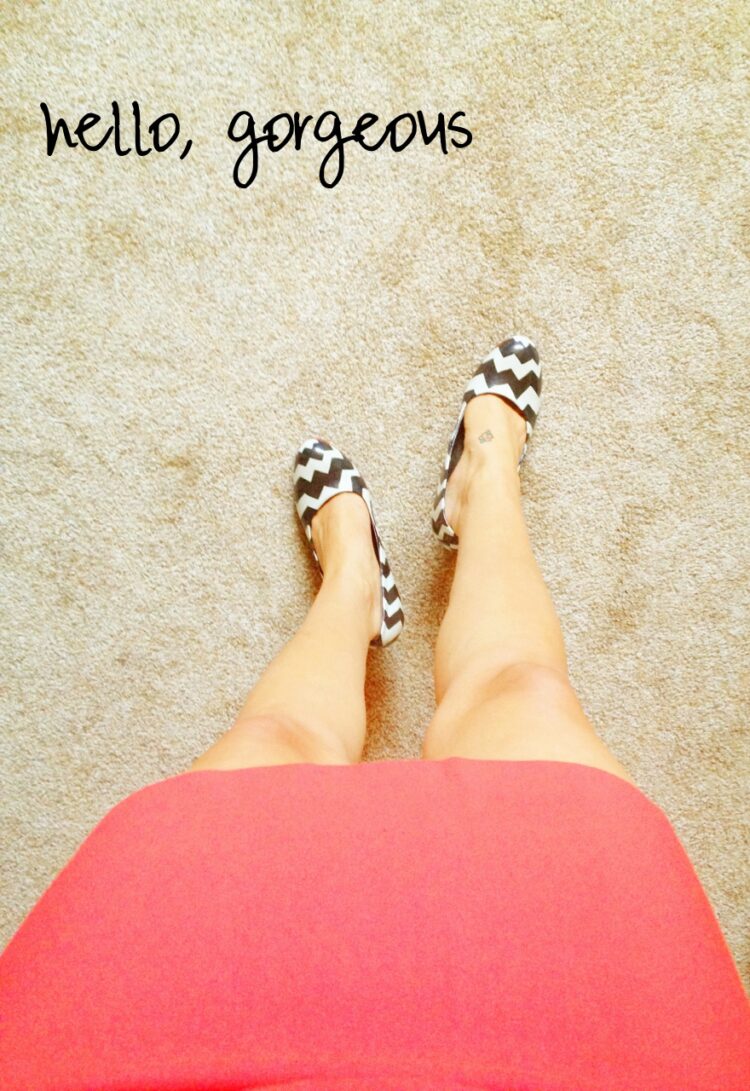 evelyn almaguer feet 5