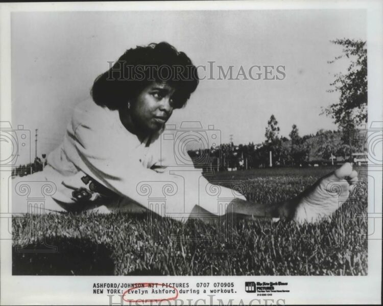 evelyn ashford feet 4