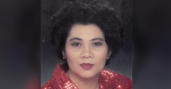 evelyn lorenzana feet 3