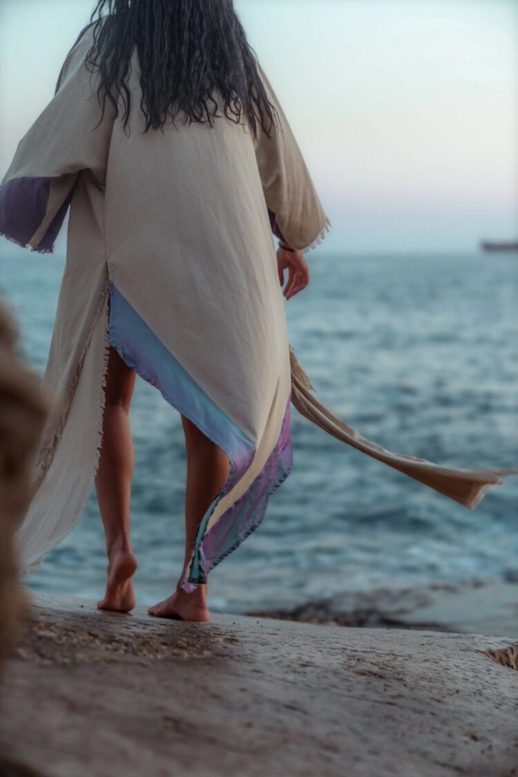 eya abaya feet 1 scaled