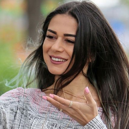 ezgi gizem akdogan feet 3