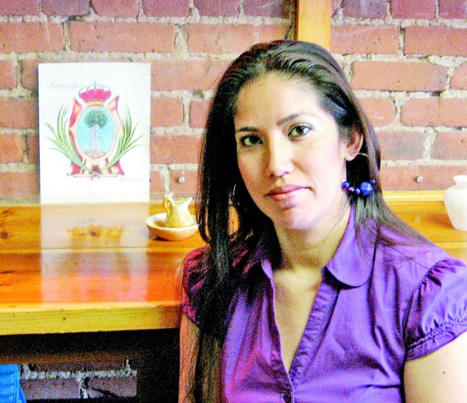 fabiola posada feet 3