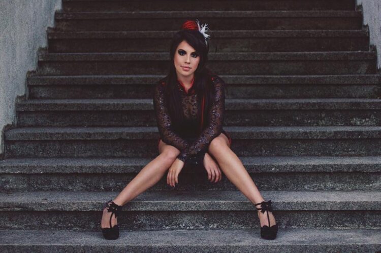 fabiola roudha feet 3