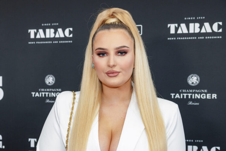 fabiola volkers feet 1 scaled