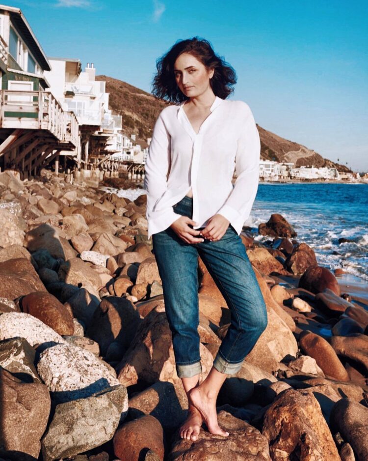 fadik sevin atasoy feet 2