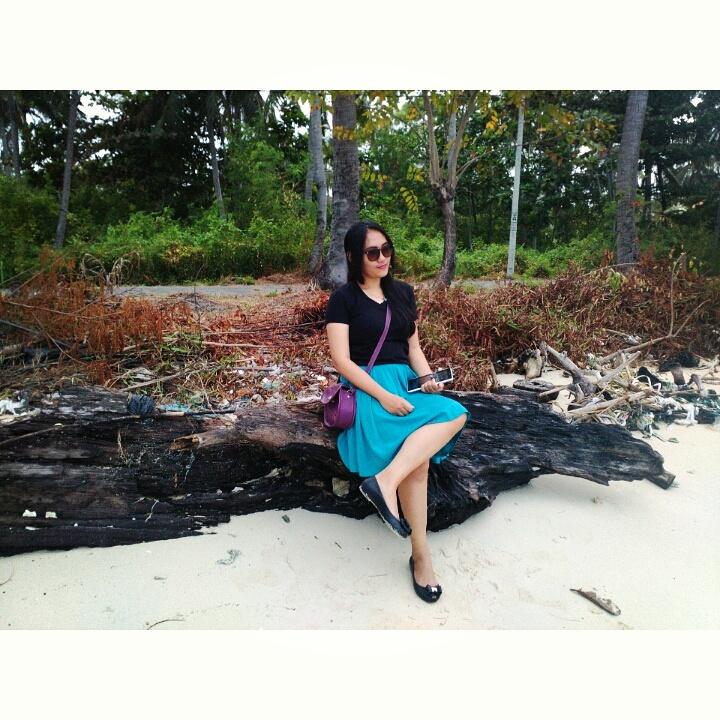 fahria yasmin baladraf feet 4