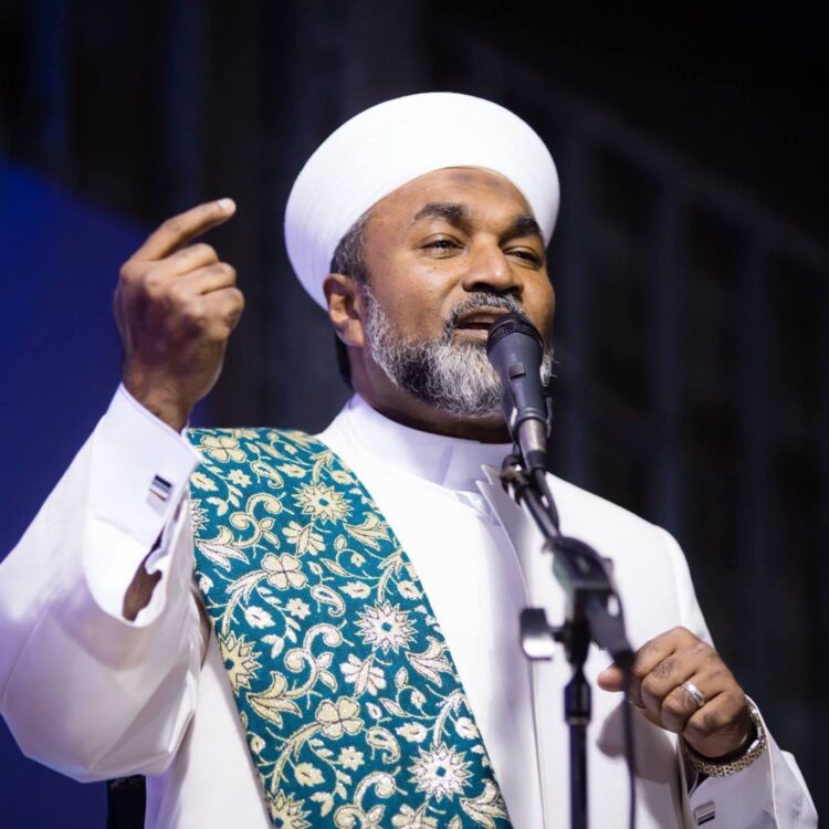 falisha sattaur feet 4