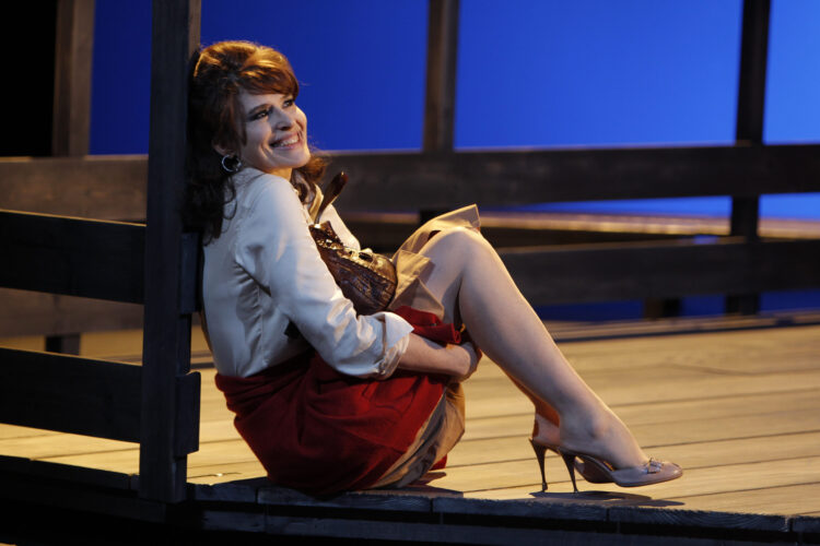 fanny ardant feet 2 scaled