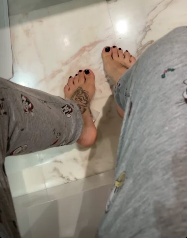 fanny rodrigues feet