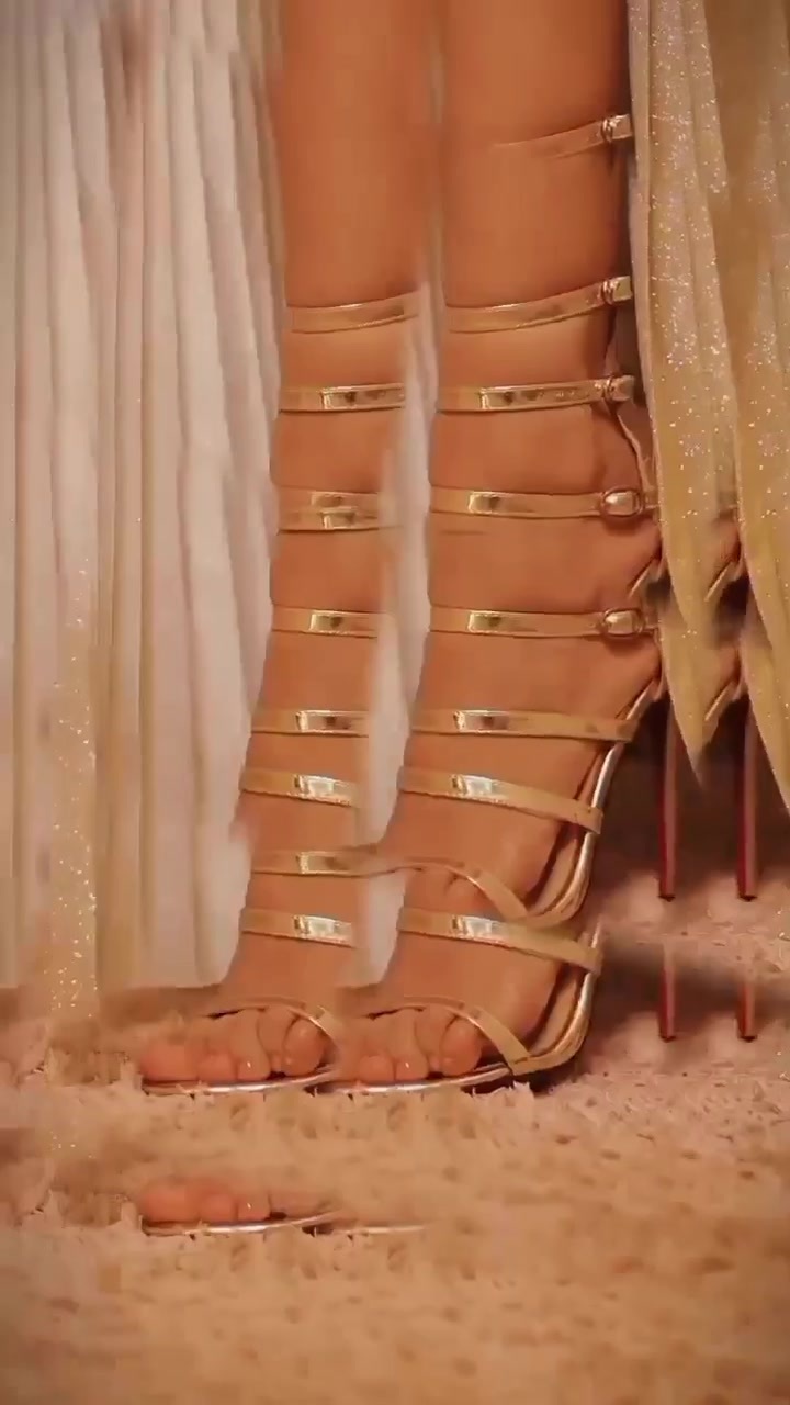 farah el zahed feet 6