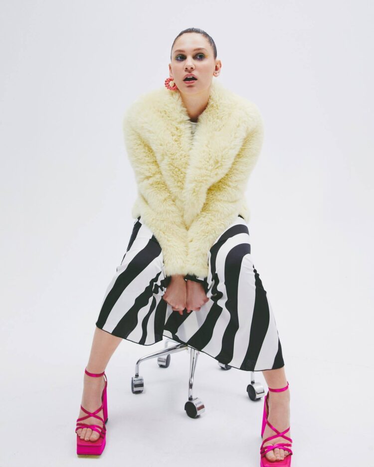 farah zeynep abdullah feet 1