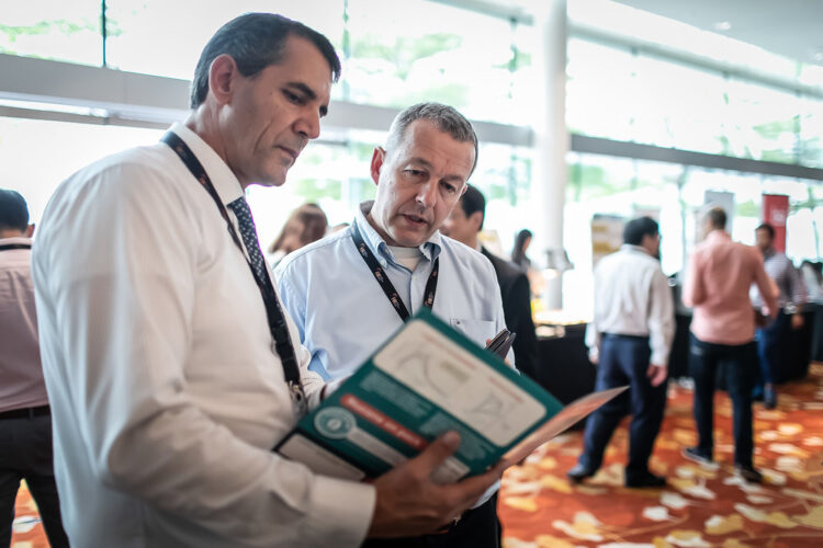 farahdhiya mohd amin feet 6