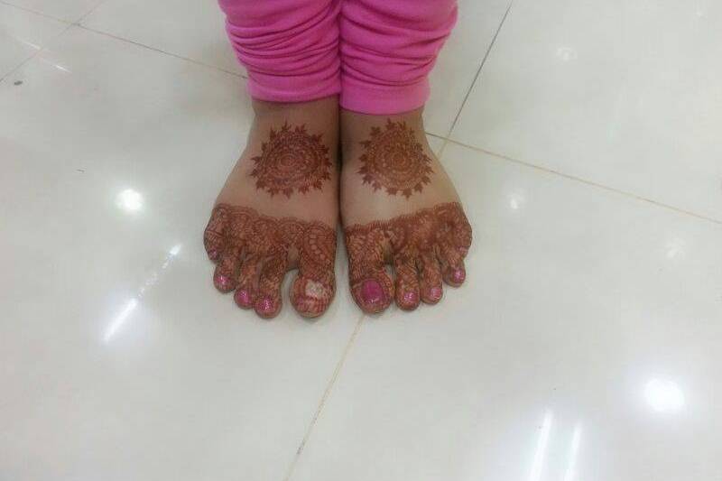 farha nadia feet 2