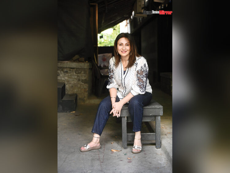 farhin nadhira feet 4