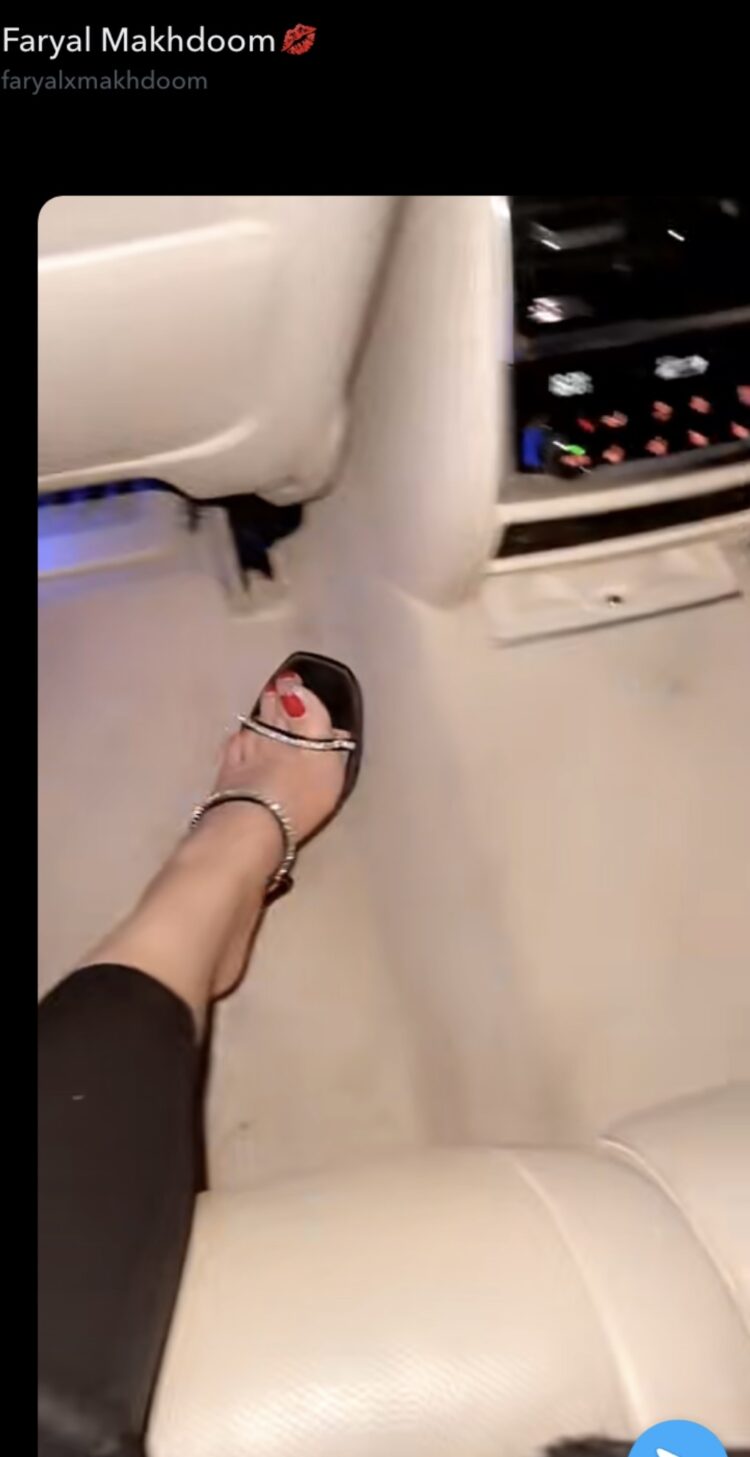 faryal makhdoom feet 1