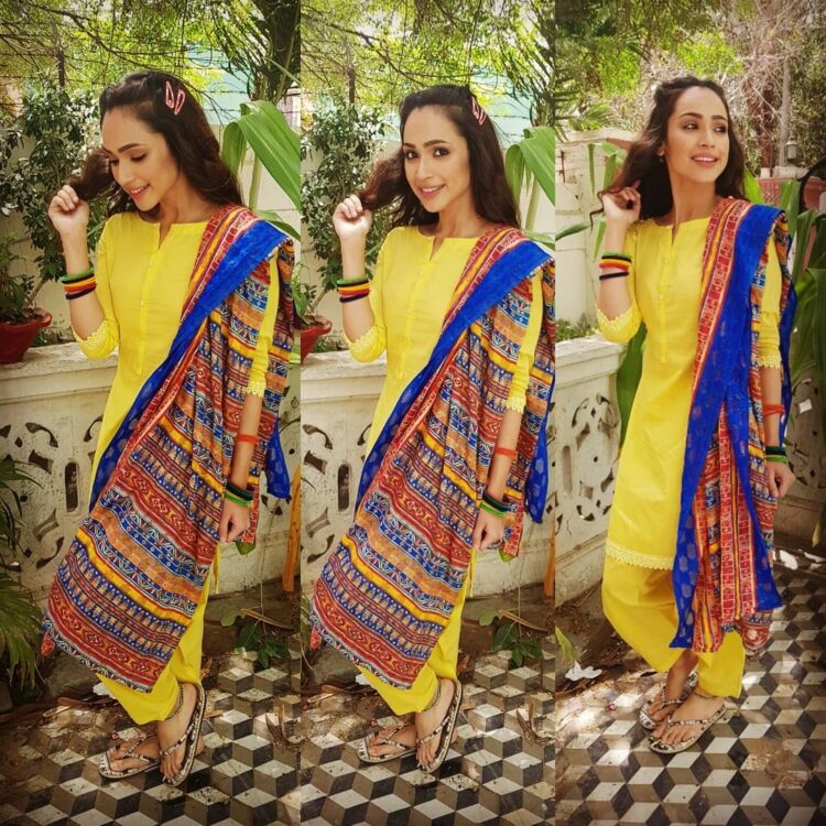 faryal mehmood feet 4