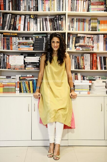 fatima bhutto feet 5