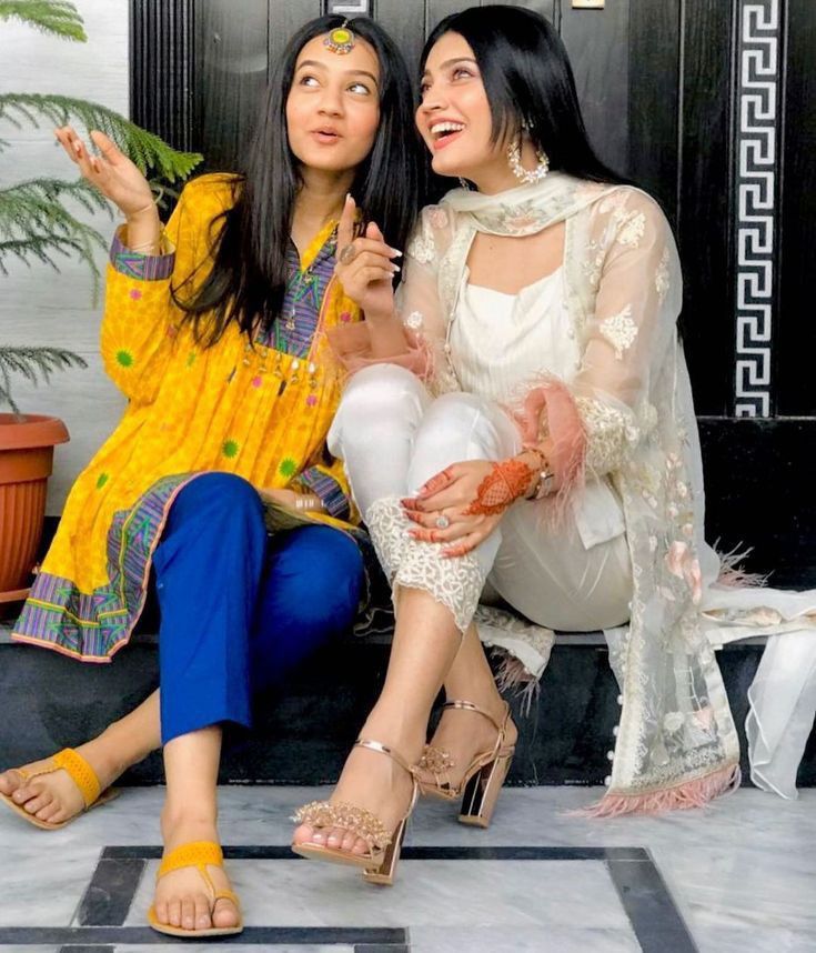 fatima faisal feet 5