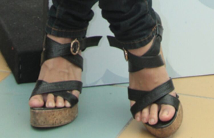 fatin afeefa feet 6