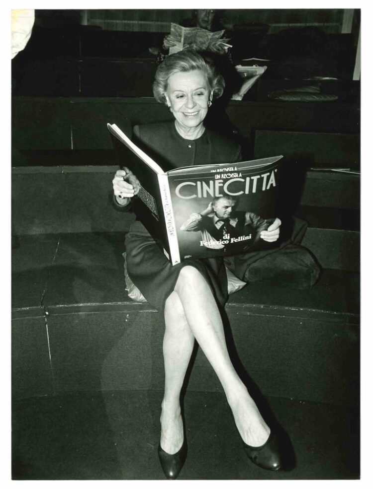 federica felini feet 6