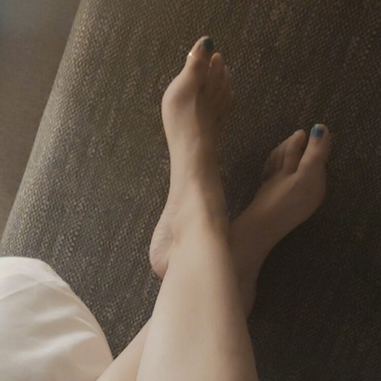 fefe feet 3