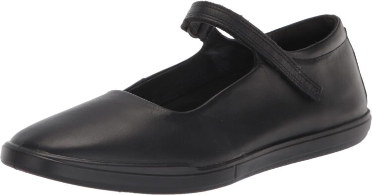 felicia jane lee feet 5