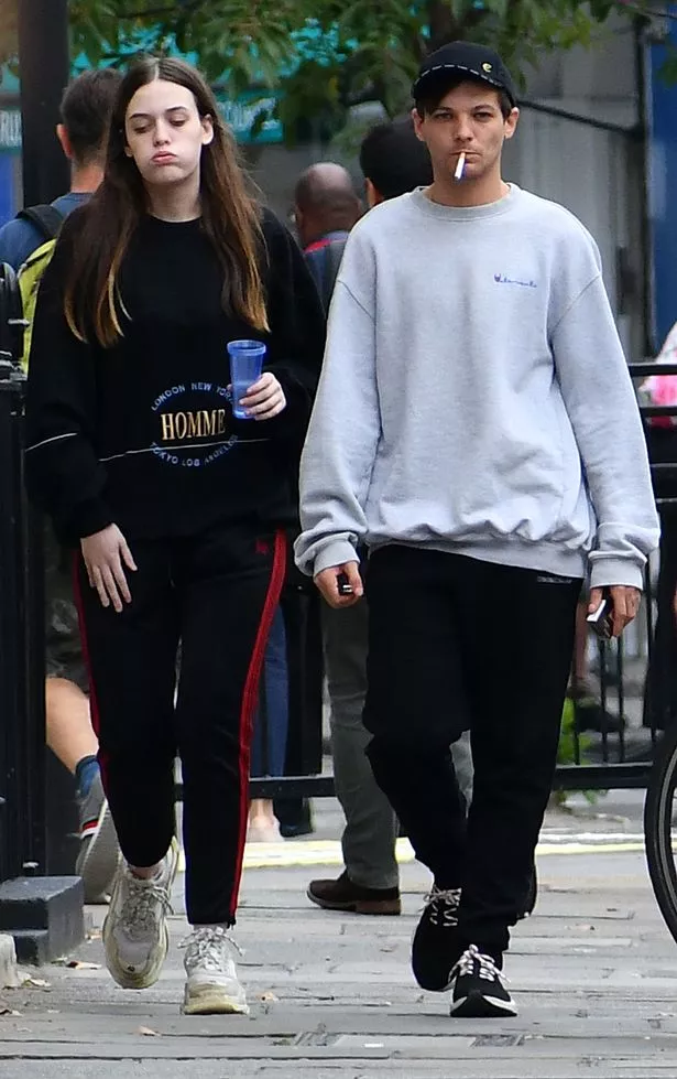 felicite tomlinson feet 3