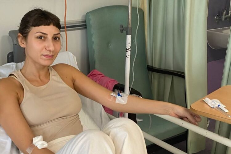 felicity jackson feet