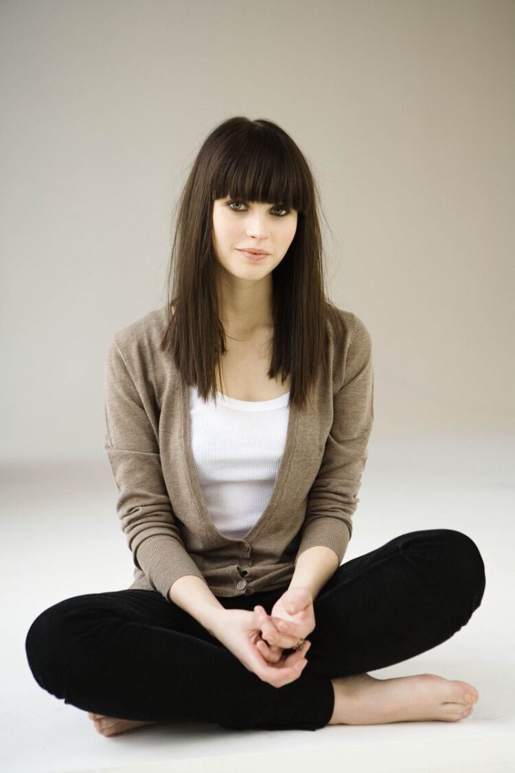 felicity jones feet 6