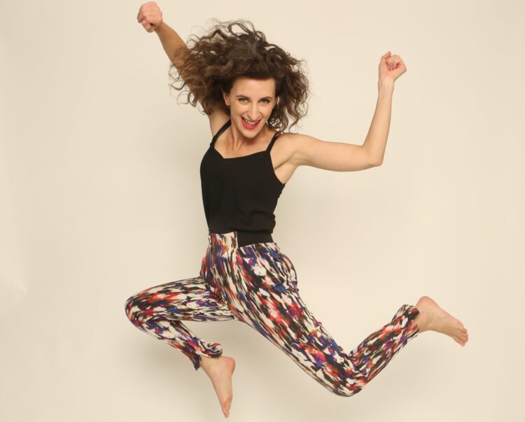 felicity ward feet 2 scaled