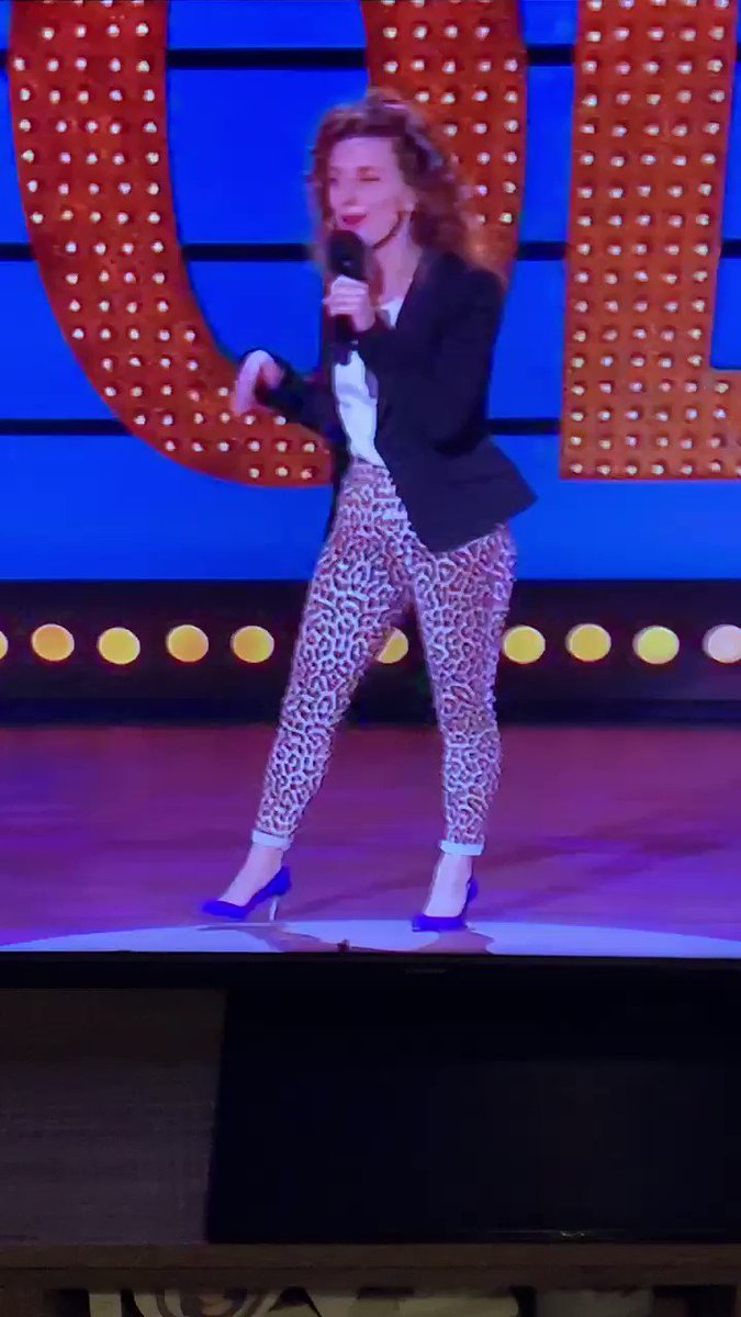 felicity ward feet 6