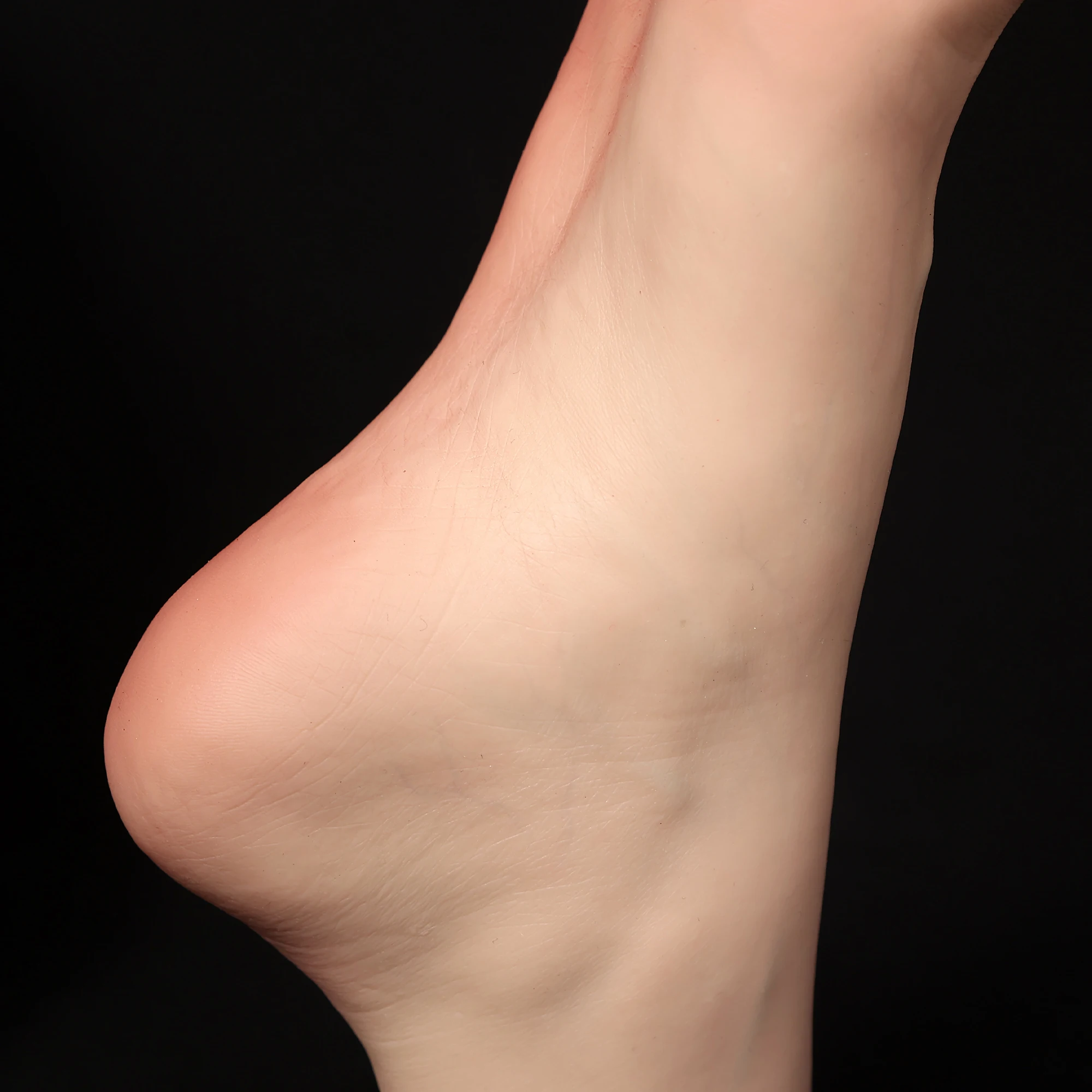 femme de bloom feet 6