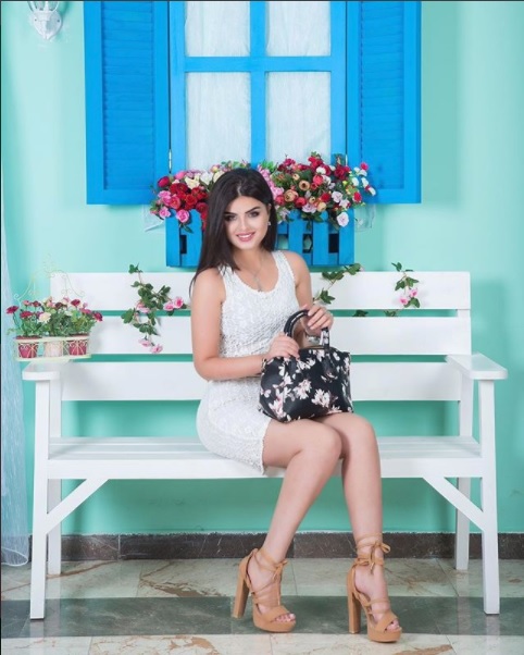 feride ibrahimova feet