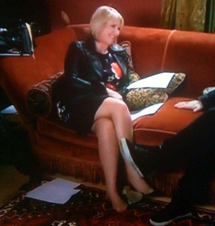 fern britton feet 3